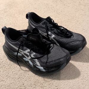 ASICS Superblast 2 Used Size 8.5